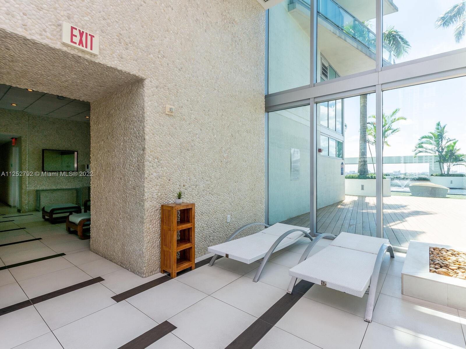92 Southwest 3rd Street, Unit 1510 Miami, FL 33130 - Photo 80 of 90