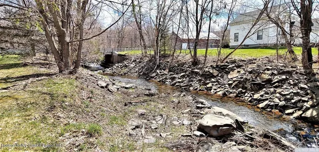 a view of outdoor space