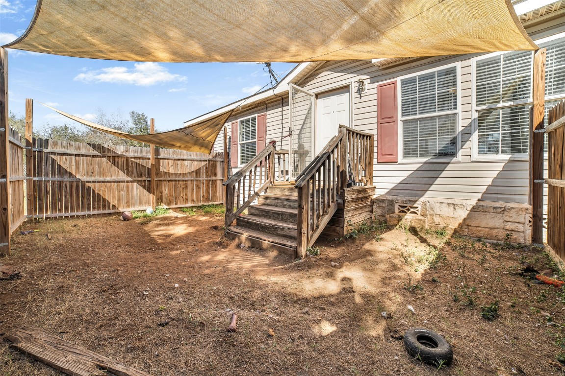 4048 Sutherland Springs Road Seguin, TX 78155 - Photo 21 of 23 a view of entryway
