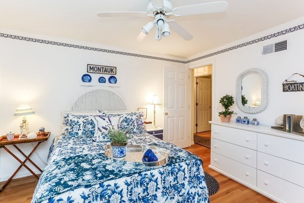 827 Frank Smith Road Longmeadow, MA 01106 - Photo 26 of 35