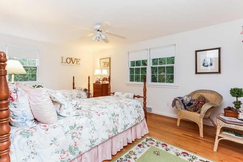 827 Frank Smith Road Longmeadow, MA 01106 - Photo 30 of 35