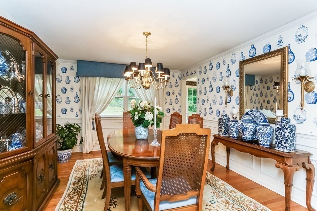 827 Frank Smith Road Longmeadow, MA 01106 - Photo 8 of 35