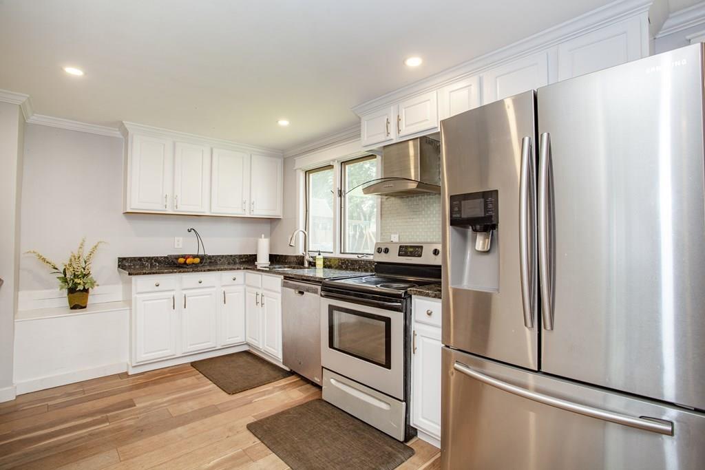 18 McDevitt Road Randolph, MA 02368 - Photo 8 of 33 Gallery Image 8