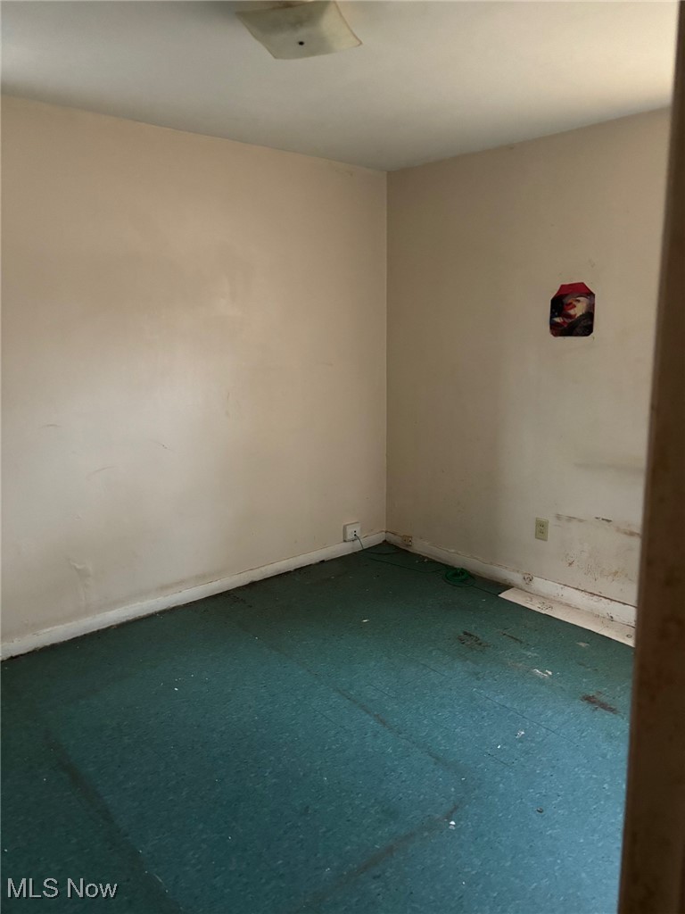 1514 Coventry Road Cleveland, OH 44118 - Photo 4 of 27 View of unfurnished room