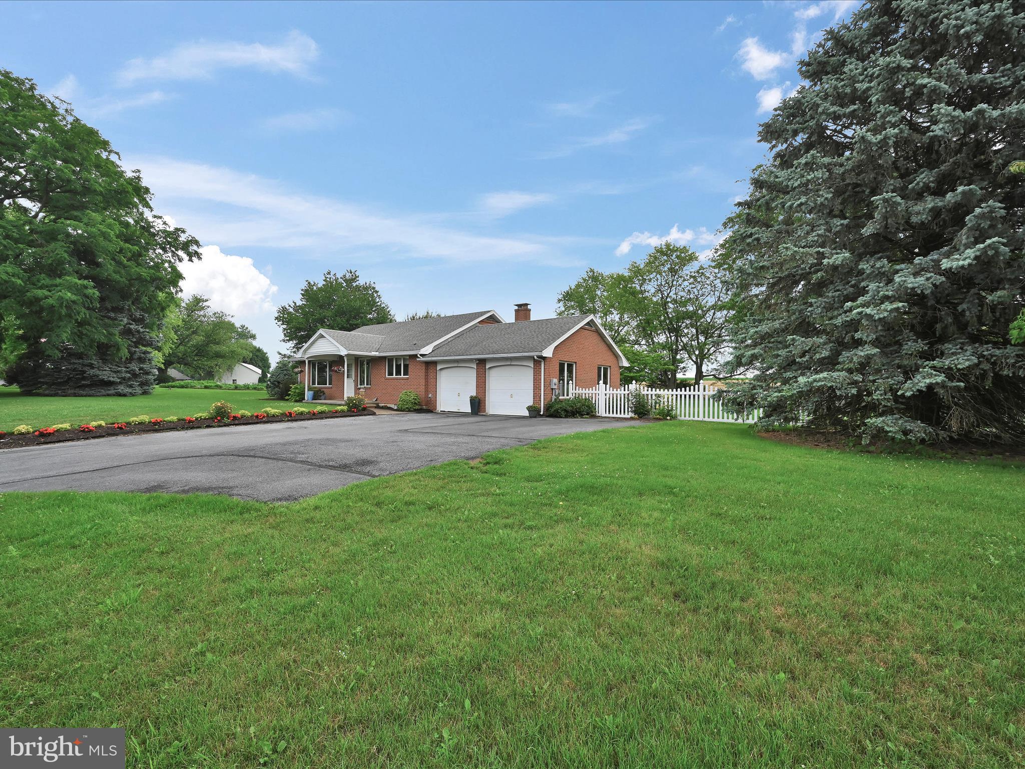 1800 Colebrook Road Lebanon, PA 17042 - Photo 3 of 32 Front