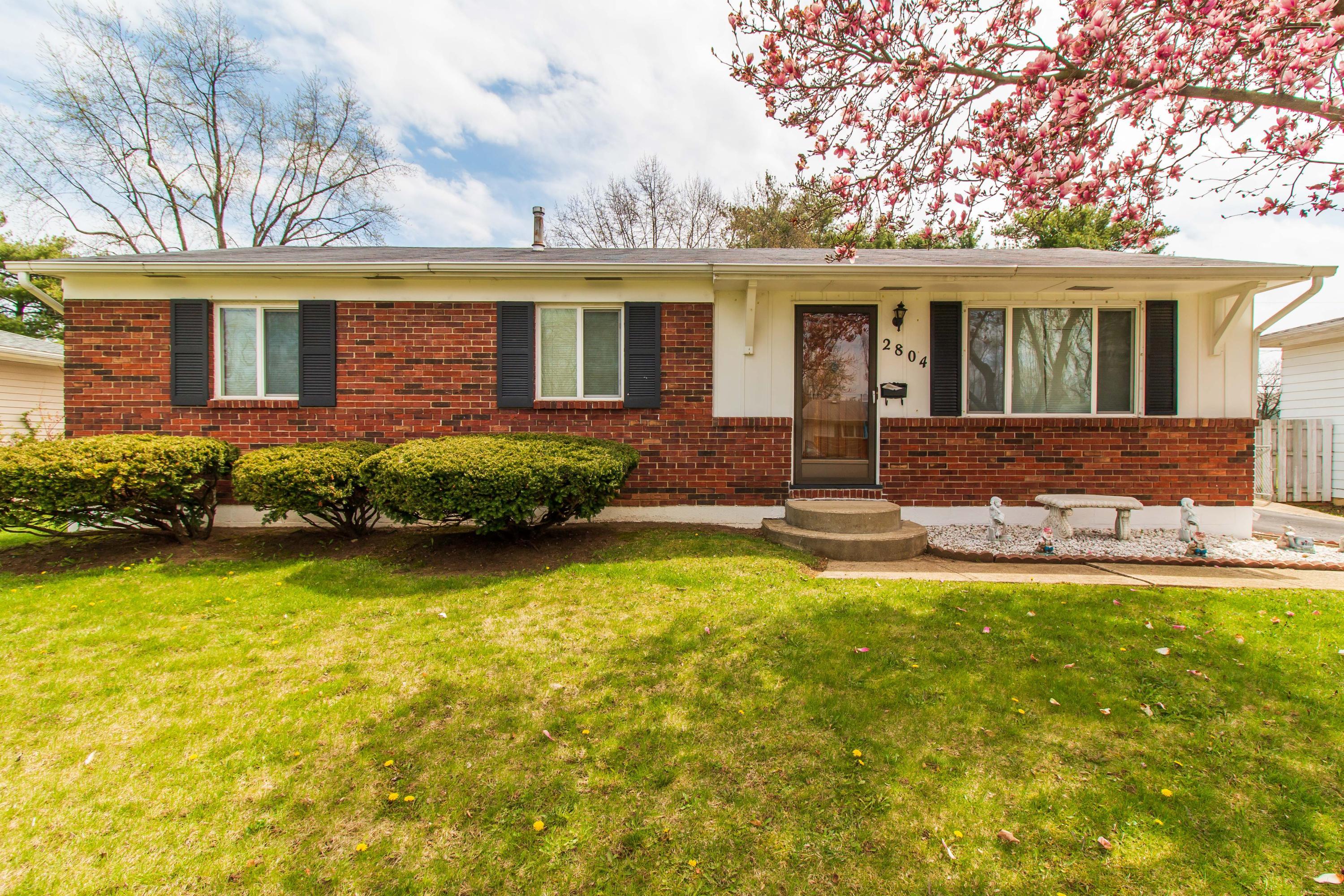 2804 Fleet Road Columbus, OH 43232 - Photo 1 of 47 Gallery Image 1