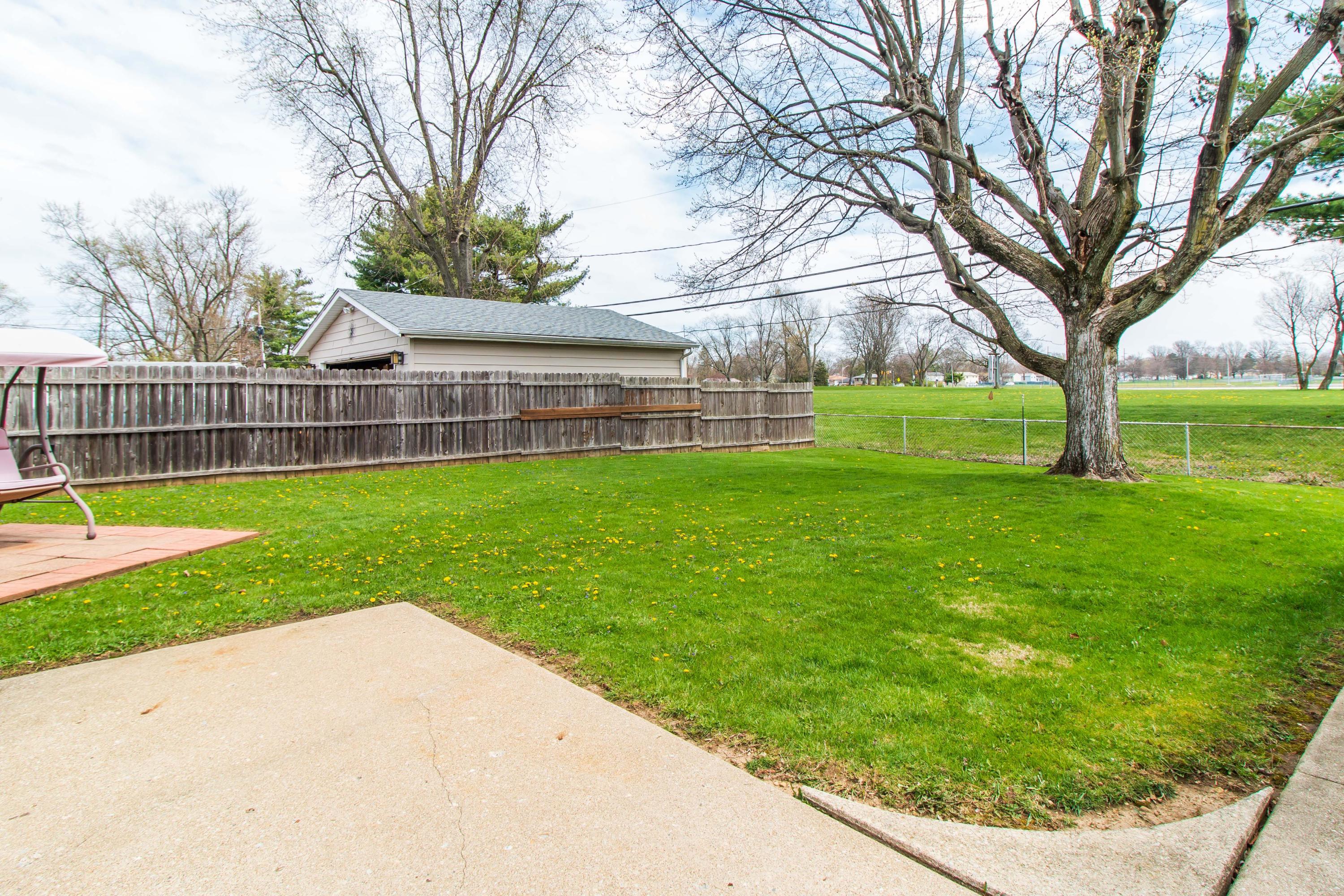 2804 Fleet Road Columbus, OH 43232 - Photo 39 of 47 Gallery Image 39
