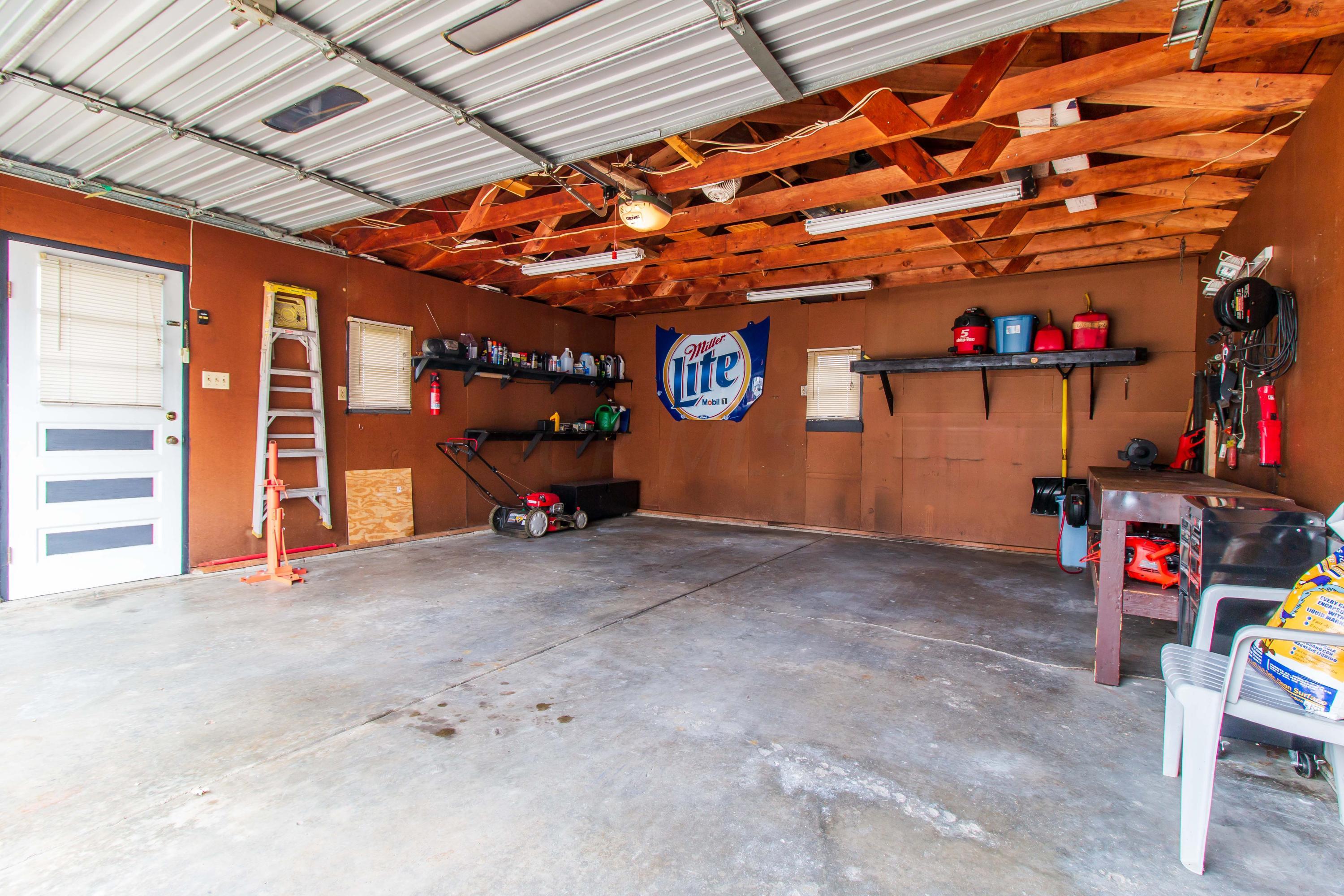 2804 Fleet Road Columbus, OH 43232 - Photo 44 of 47 Gallery Image 44