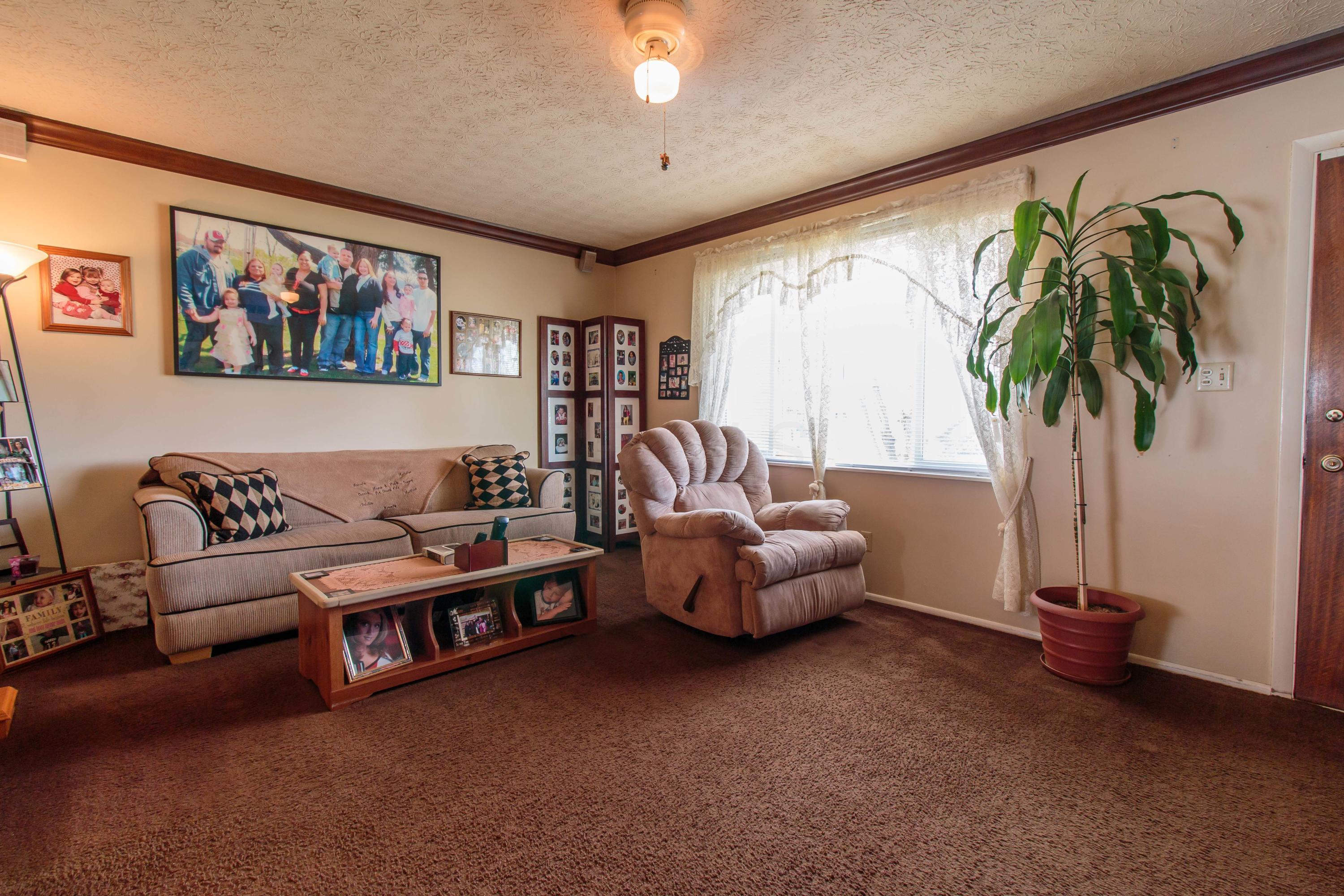 2804 Fleet Road Columbus, OH 43232 - Photo 5 of 47 Gallery Image 5