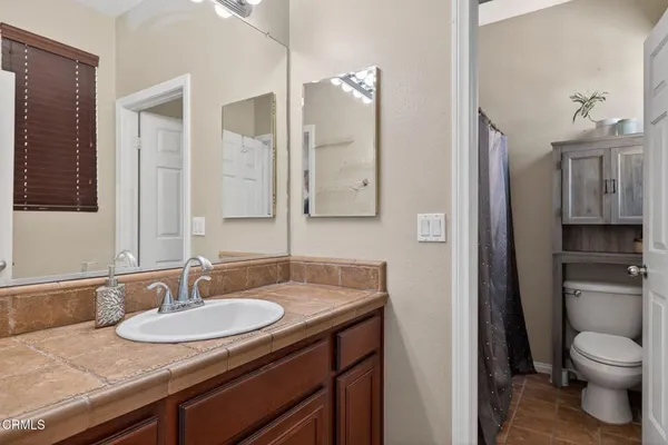 $1,285,000 | 615-617 Boston Avenue, Ventura, CA 93004