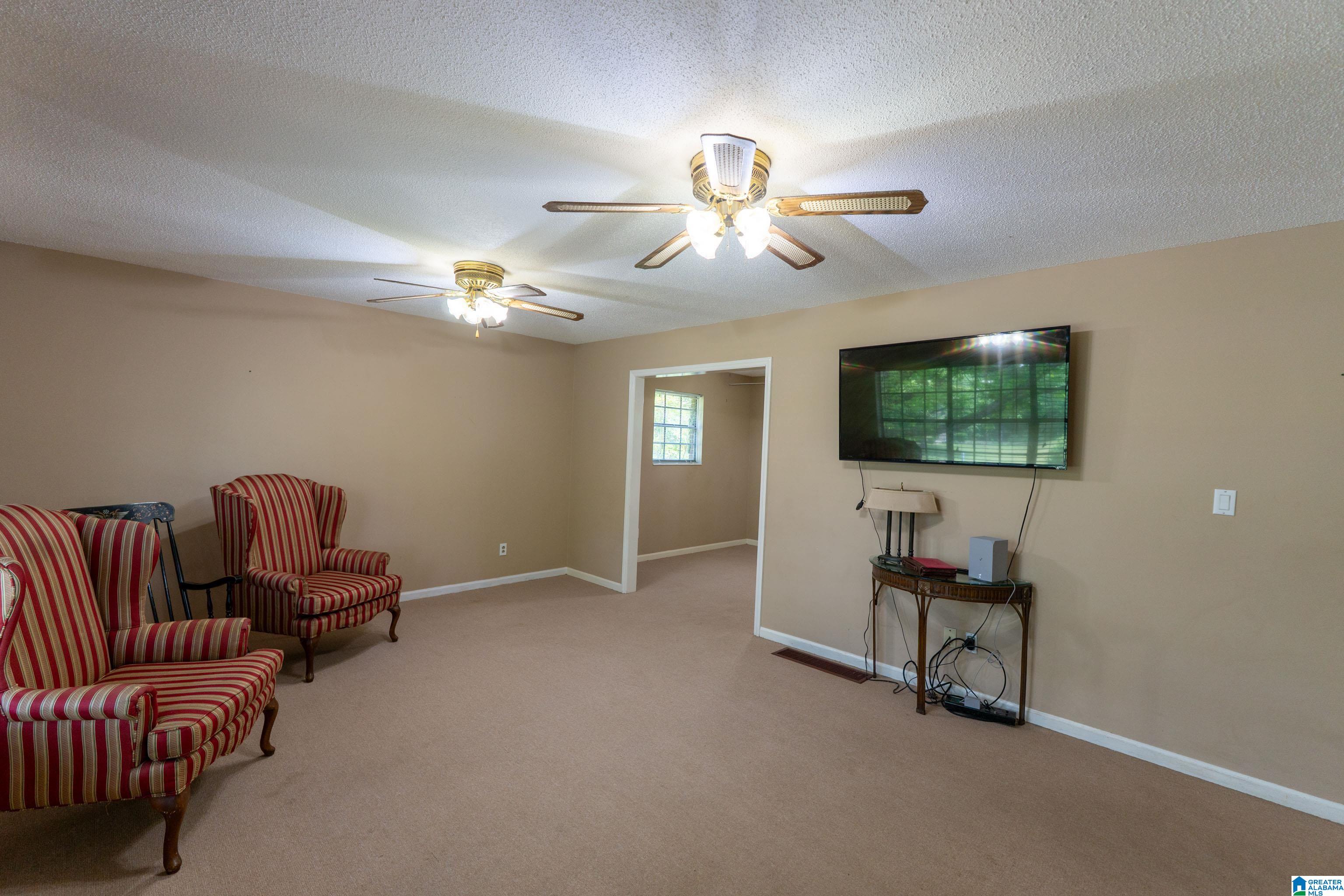 704 Hilltop Road Warrior, AL 35180 - Photo 45 of 56