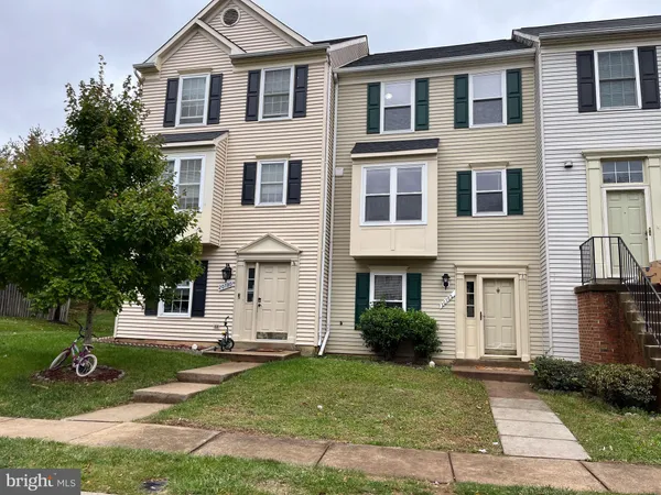 $2,900 | 20782 Apollo Terrace, Ashburn, VA 20147