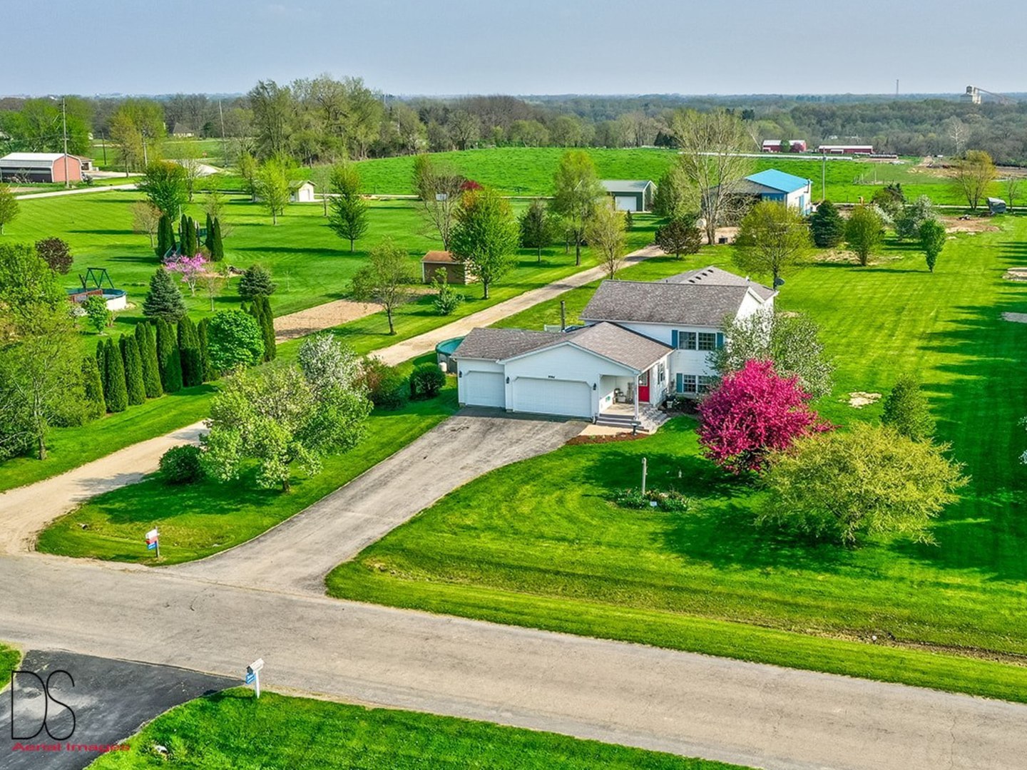 2064 North 3569th Road Serena, IL 60549 - Photo 1 of 36 a view of a house with a yard