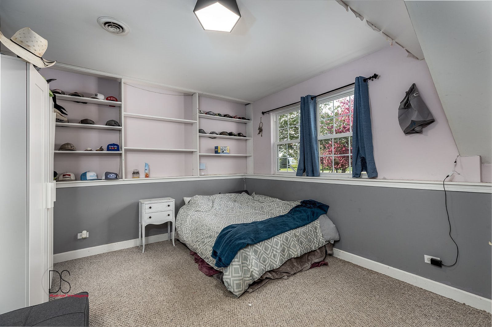 2064 North 3569th Road Serena, IL 60549 - Photo 20 of 36 a bedroom with a bed and a window