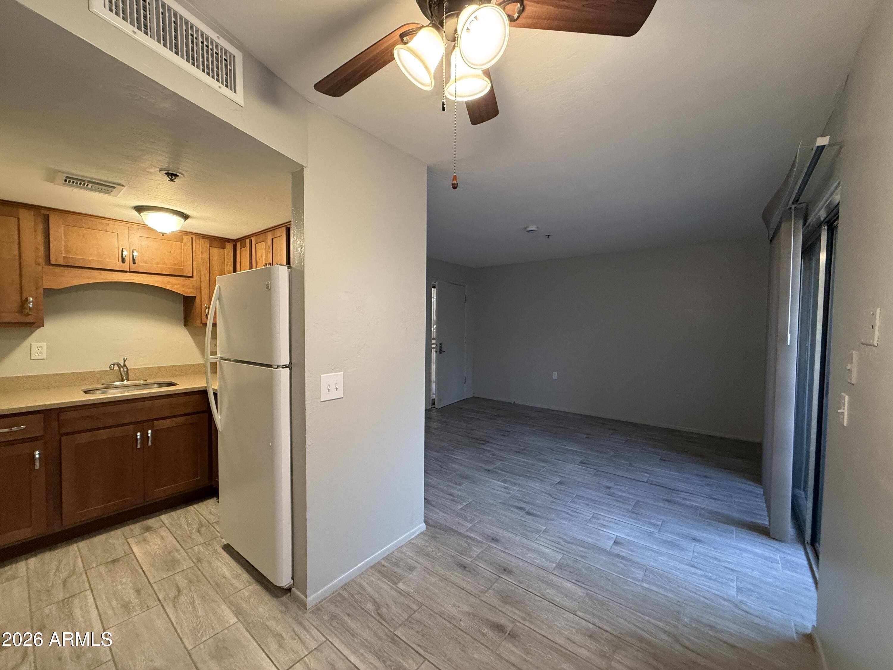 12221 West Bell Road, Unit 223 Surprise, AZ 85378 - Photo 8 of 25 IMG_7874