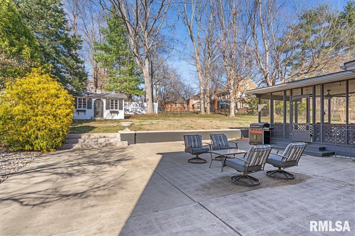1709 Outer Park Drive Springfield, IL 62704 - Photo 55 of 66