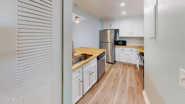 a view of a lake and outdoor space