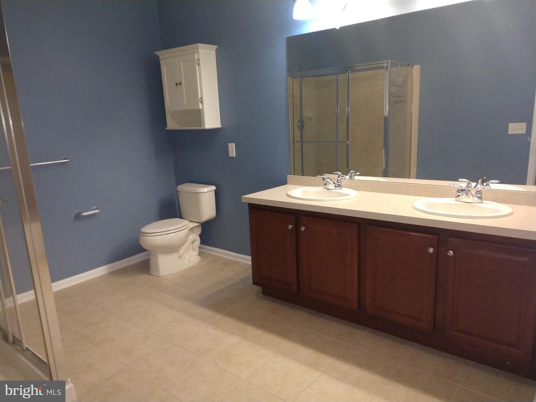 1026 Timberlake Drive Ewing, NJ 08618 - Photo 11 of 19