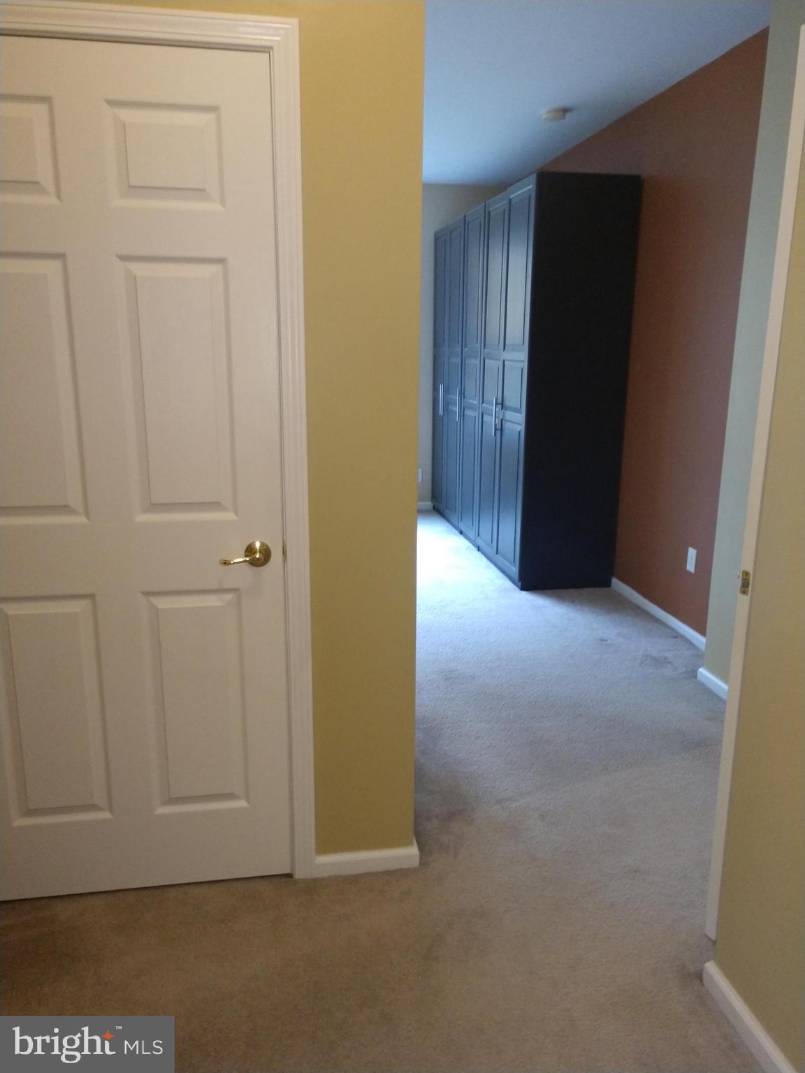 1026 Timberlake Drive Ewing, NJ 08618 - Photo 15 of 19