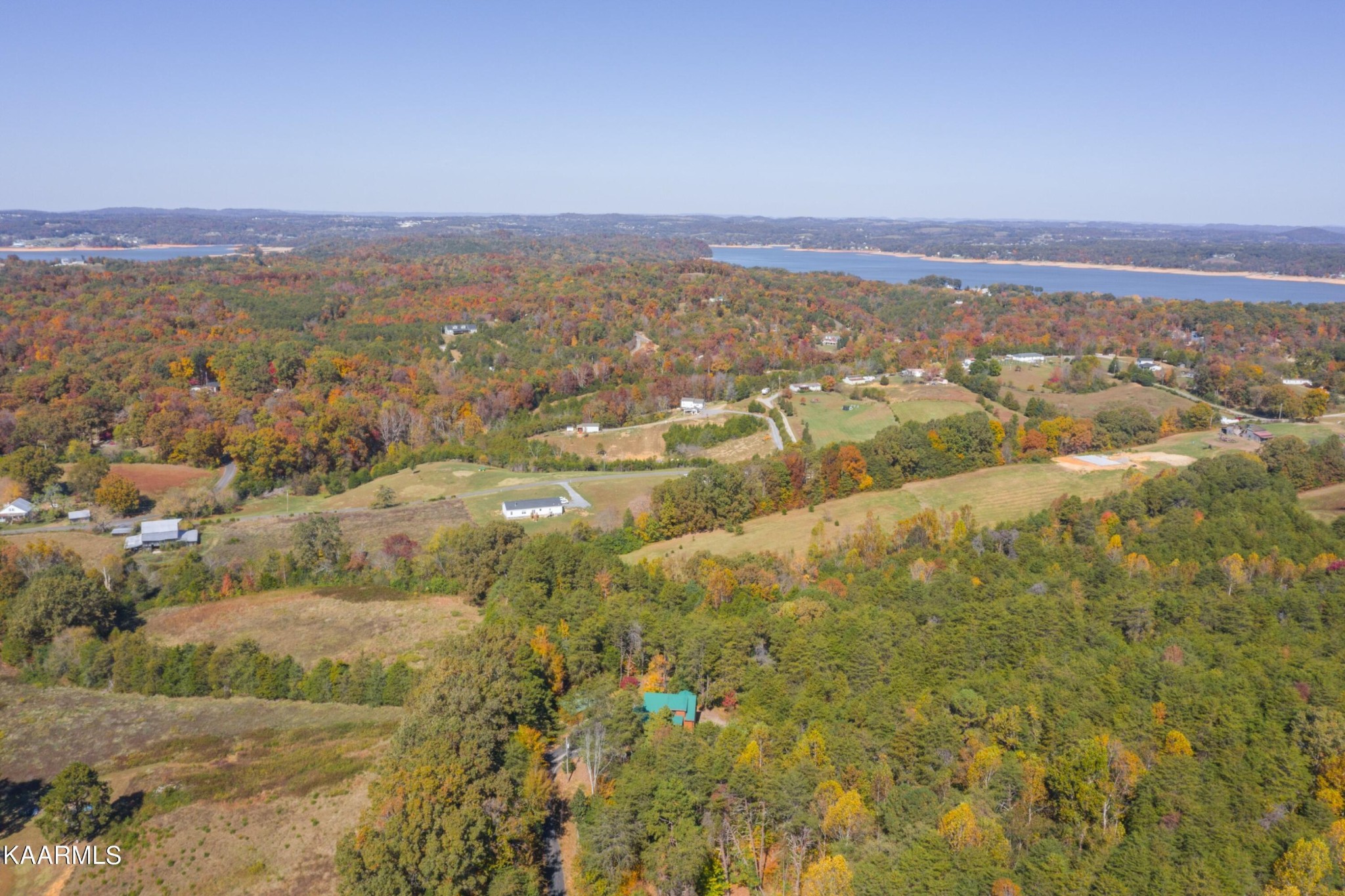 1524 Sandy Ridge Road Dandridge, TN 37725 - Photo 42 of 42 a view of city and mountain