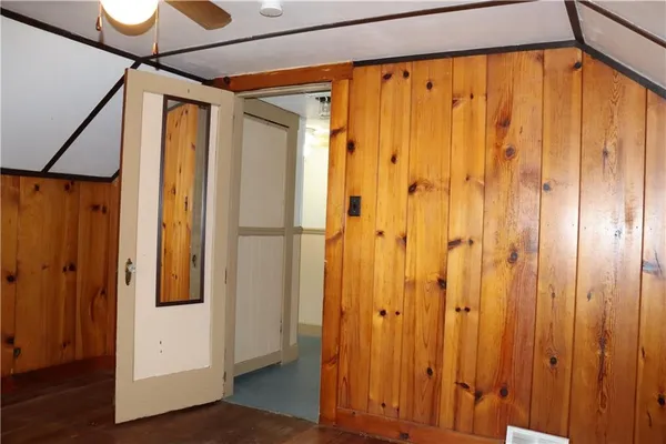 a view of walk in closet