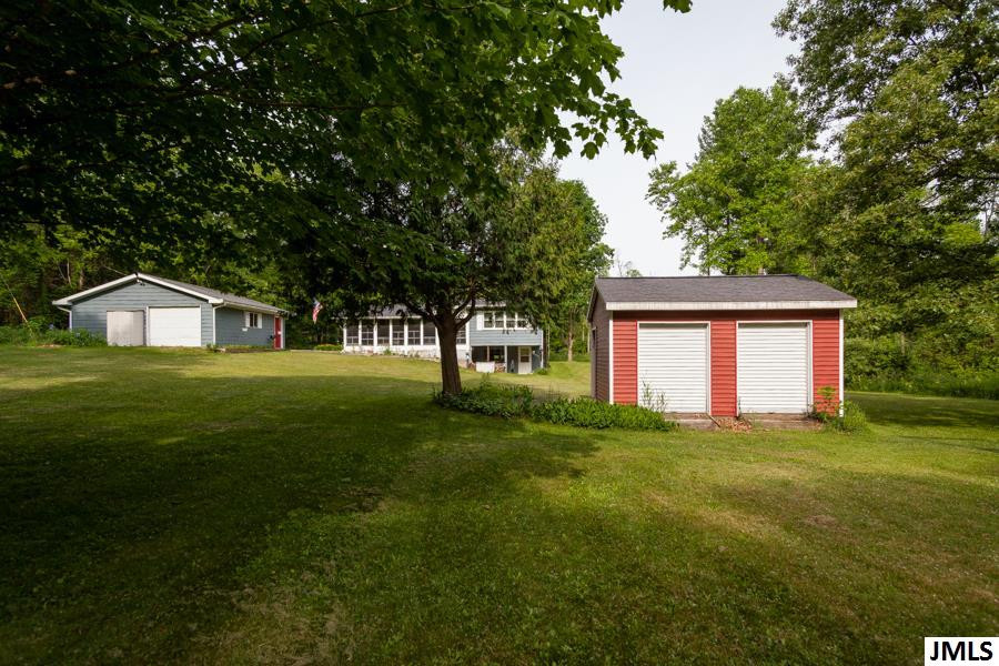 11011 Lansing Avenue Rives Junction, MI 49277 - Photo 32 of 36 Photo 32