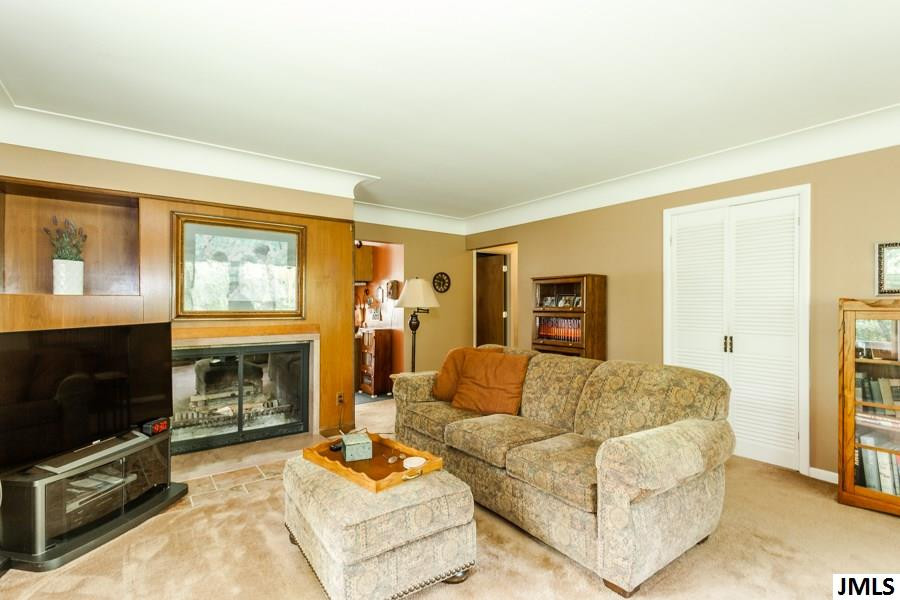 11011 Lansing Avenue Rives Junction, MI 49277 - Photo 5 of 36 Photo 5
