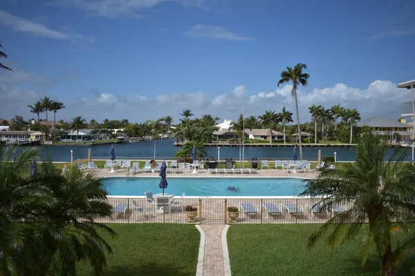 $2,300 | 745 Southeast 19th Avenue, Unit 112, Deerfield Beach, FL 33441