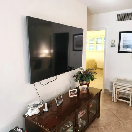 $2,275 | 745 Southeast 19th Avenue, Unit 112, Deerfield Beach, FL 33441