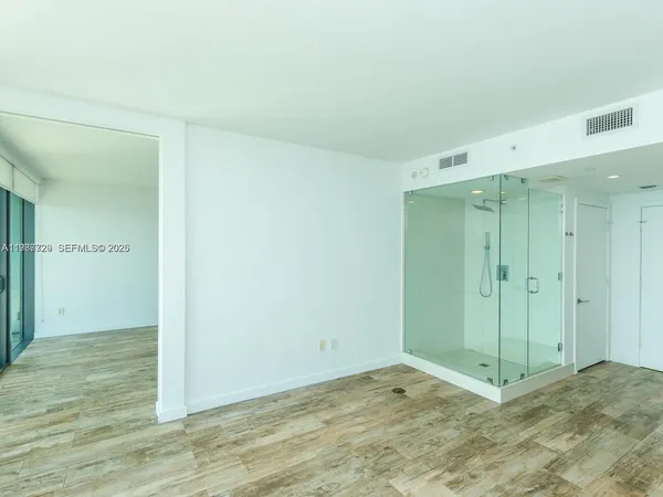 $6,000 | 650 Northeast 32nd Street, Unit 3406, Miami, FL 33137