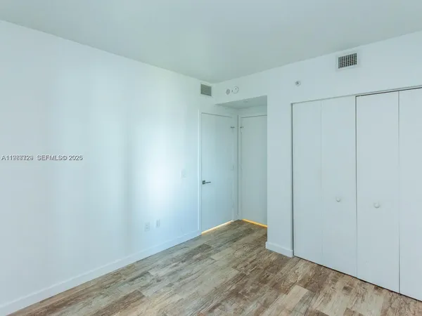 $6,000 | 650 Northeast 32nd Street, Unit 3406, Miami, FL 33137