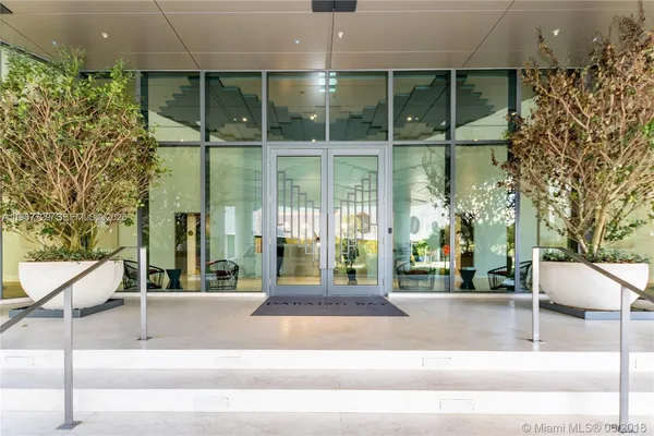 $6,000 | 650 Northeast 32nd Street, Unit 3406, Miami, FL 33137