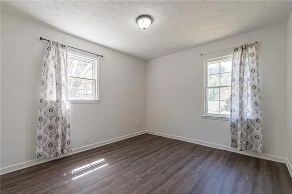 $1,800 | 926 Live Oak Court, Lawrenceville, GA 30046