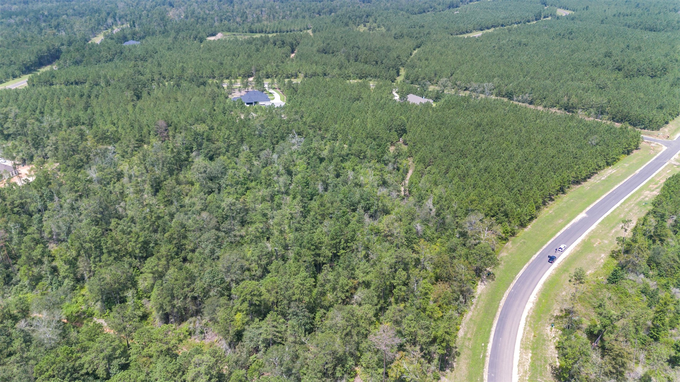 12056 High Br Way Willis, TX 77378 - Photo 12 of 15 a bird view of building