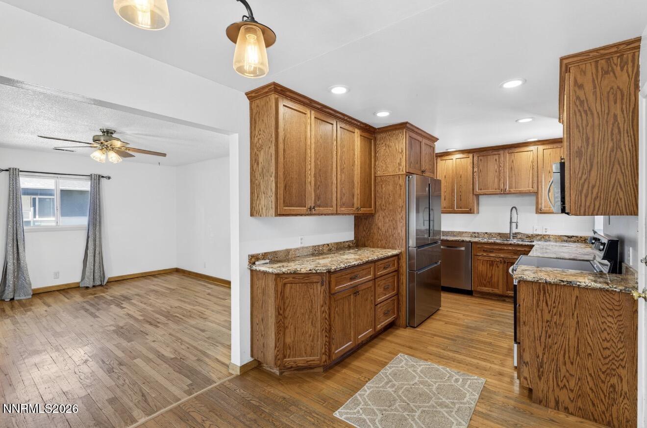 1055 Curti Drive Reno, NV 89502 - Photo 9 of 23 IMG_1688
