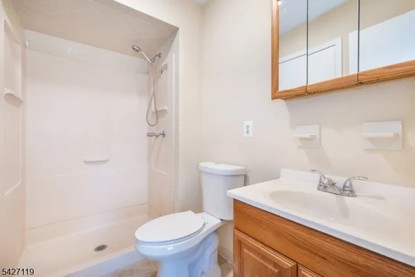 $3,300 | 1006 Bryan Court, Mine Hill, NJ 07803