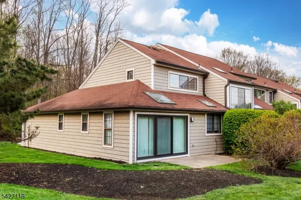 $3,300 | 1006 Bryan Court, Mine Hill, NJ 07803