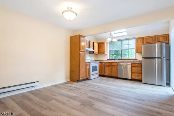 $3,300 | 1006 Bryan Court, Mine Hill, NJ 07803