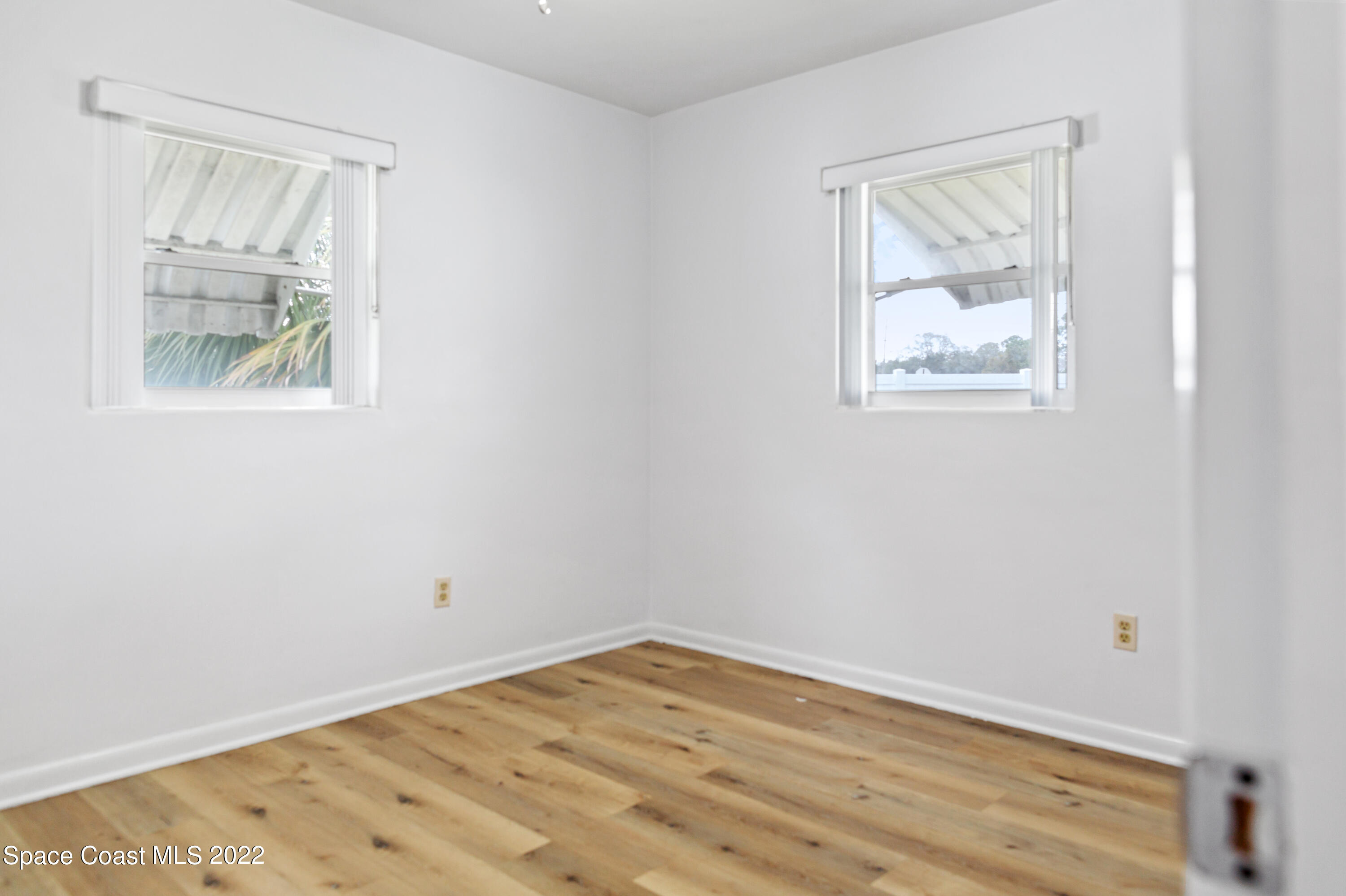 1709 Pinewood Road Melbourne, FL 32934 - Photo 29 of 38 112A1972