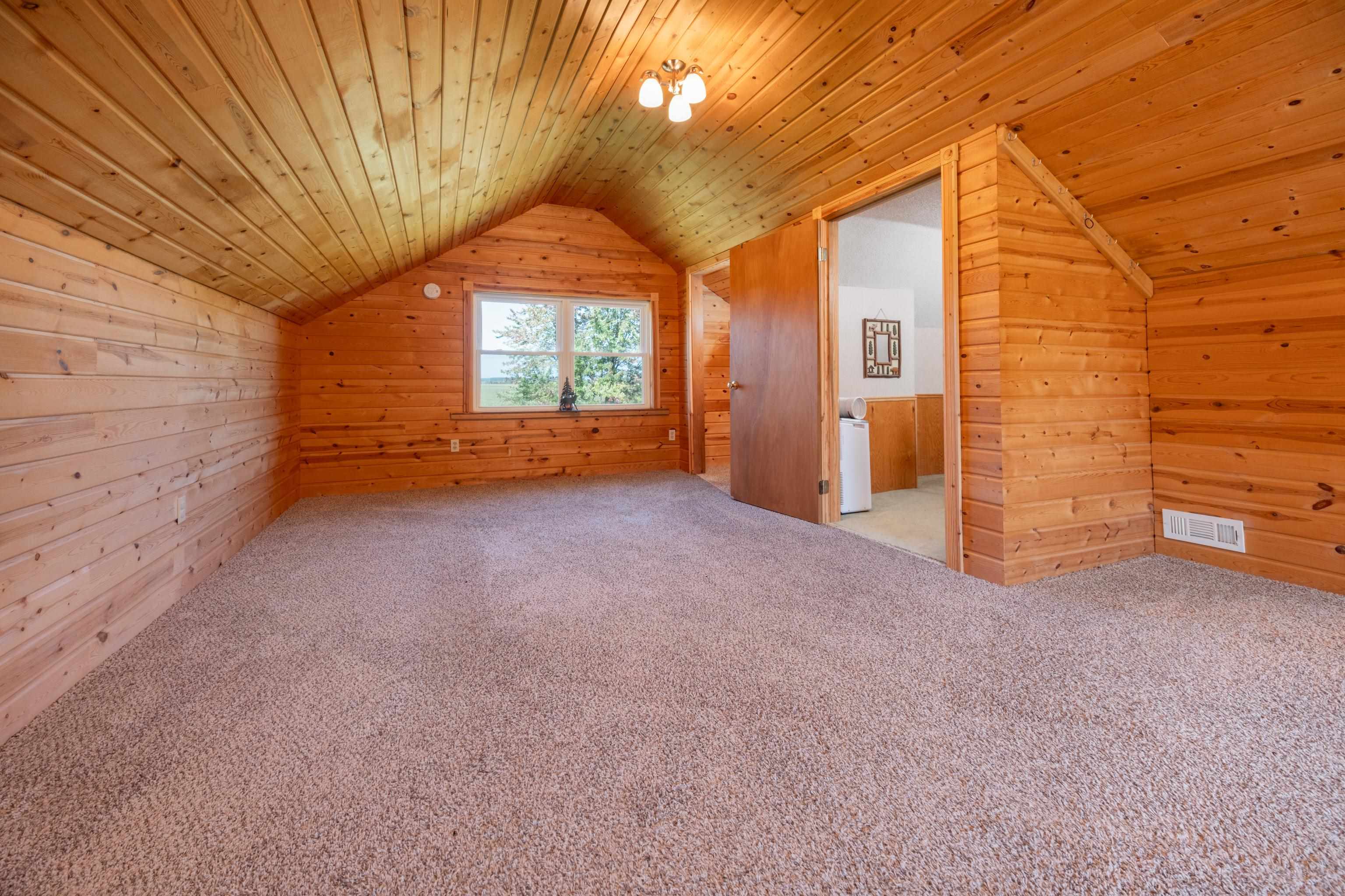 1264 East Meyering Road Marion, MI 49665 - Photo 18 of 30 1916446-17.JPG