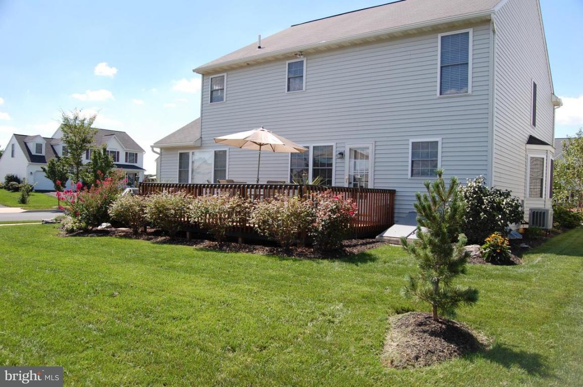 201 Andover Lane Lititz, PA 17543 - Photo 3 of 14