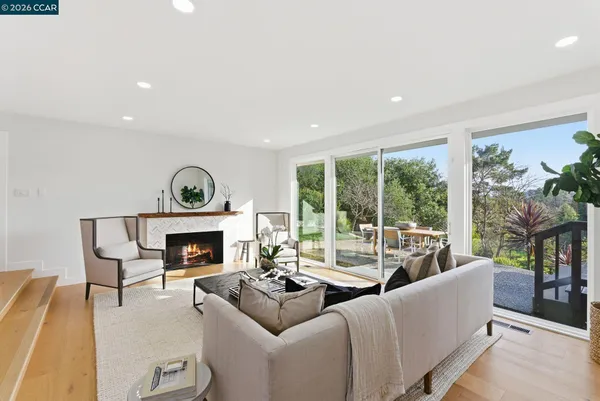 $2,050,000 | 89 Greenfield Drive, Moraga, CA 94556