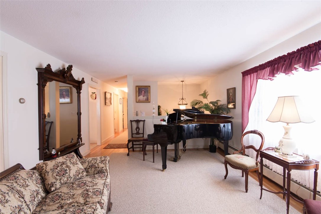 70 Beth Road Tiverton, RI 02878 - Photo 14 of 39
