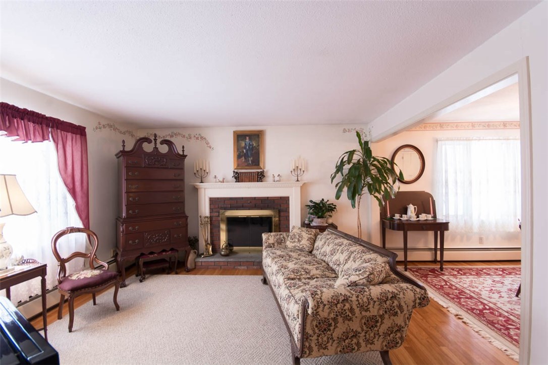 70 Beth Road Tiverton, RI 02878 - Photo 17 of 39