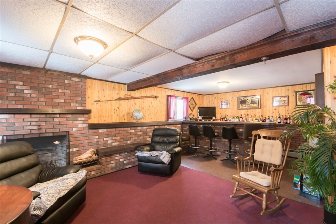 70 Beth Road Tiverton, RI 02878 - Photo 20 of 39