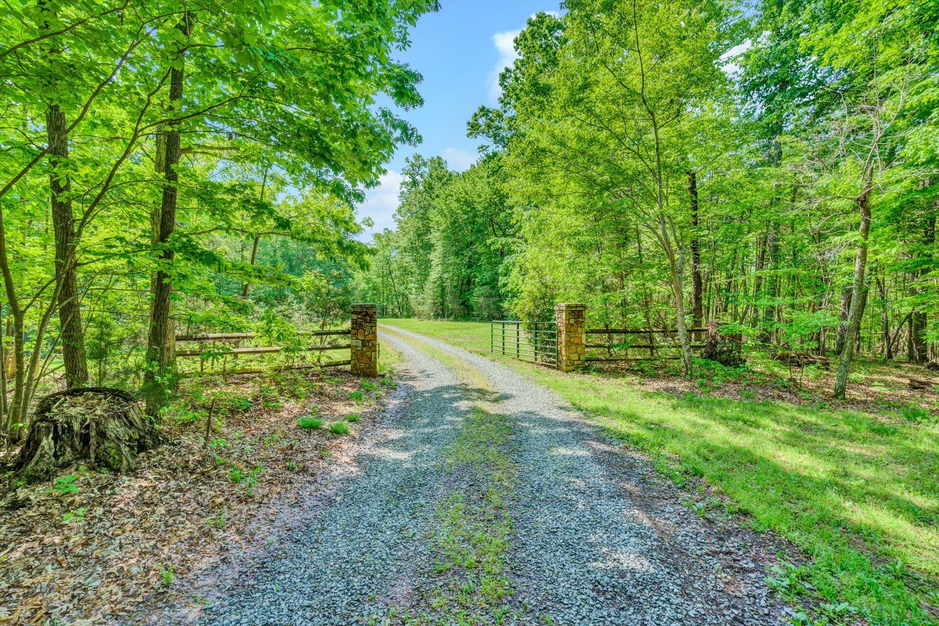 1760 Bar Ridge Road Penhook, VA 24137 - Photo 75 of 79 075-48
