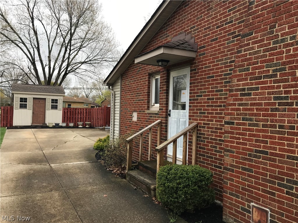 1849 Brainard Road Lyndhurst, OH 44124 - Photo 7 of 18