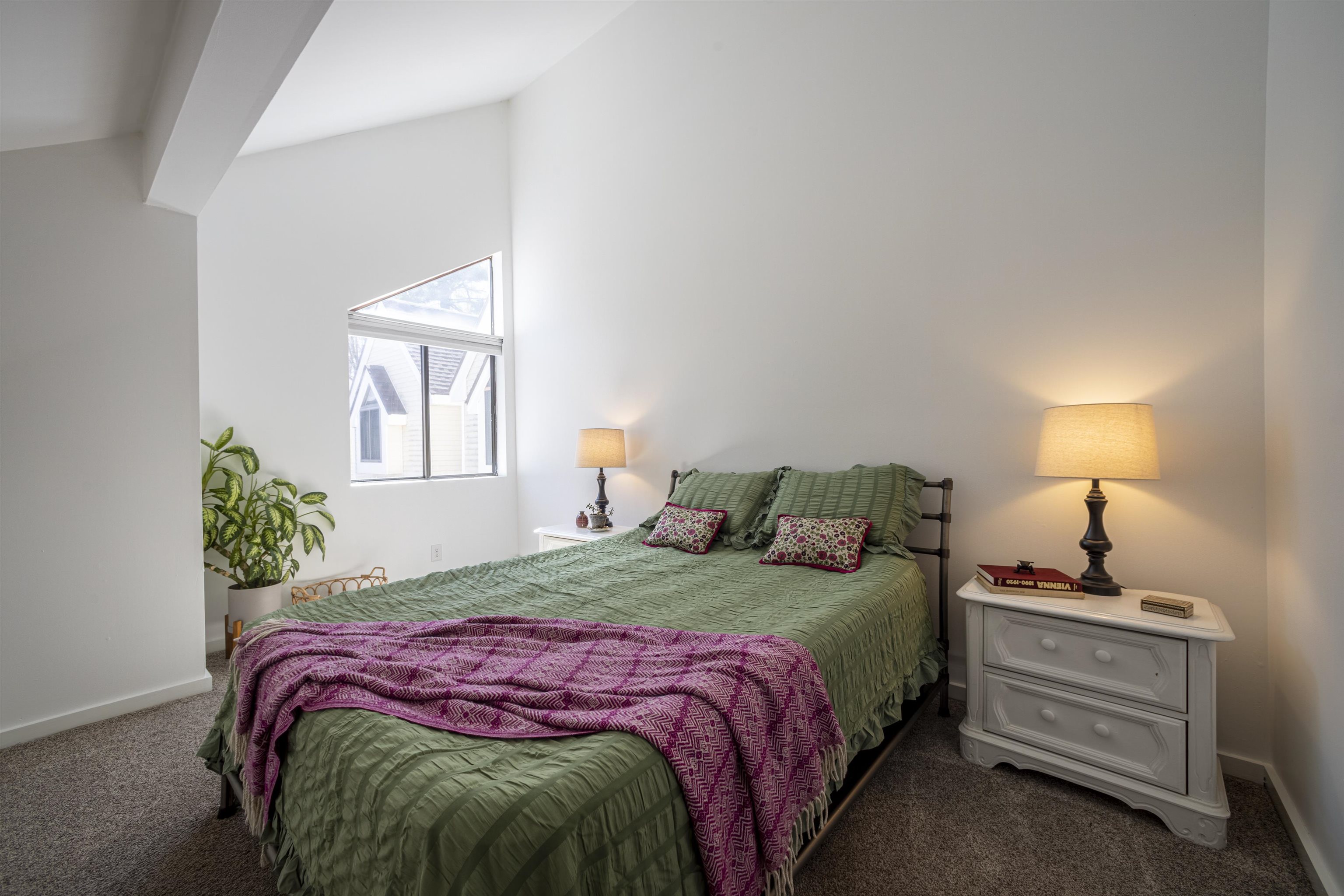 56 Franklin Heights Rochester, NH 03867 - Photo 21 of 33 Gallery Image 21