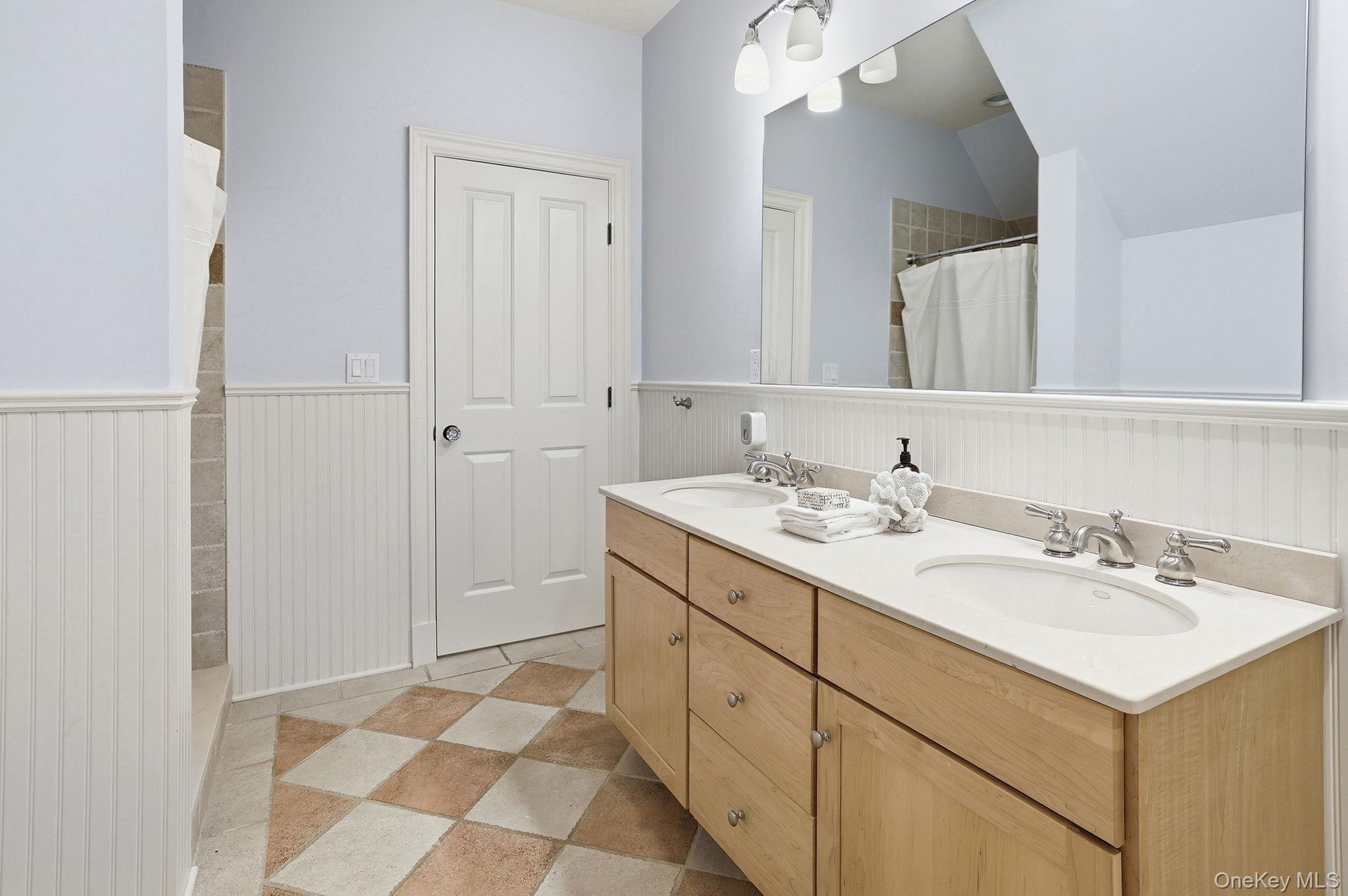 15 Davis Avenue Rye, NY 10580 - Photo 21 of 33