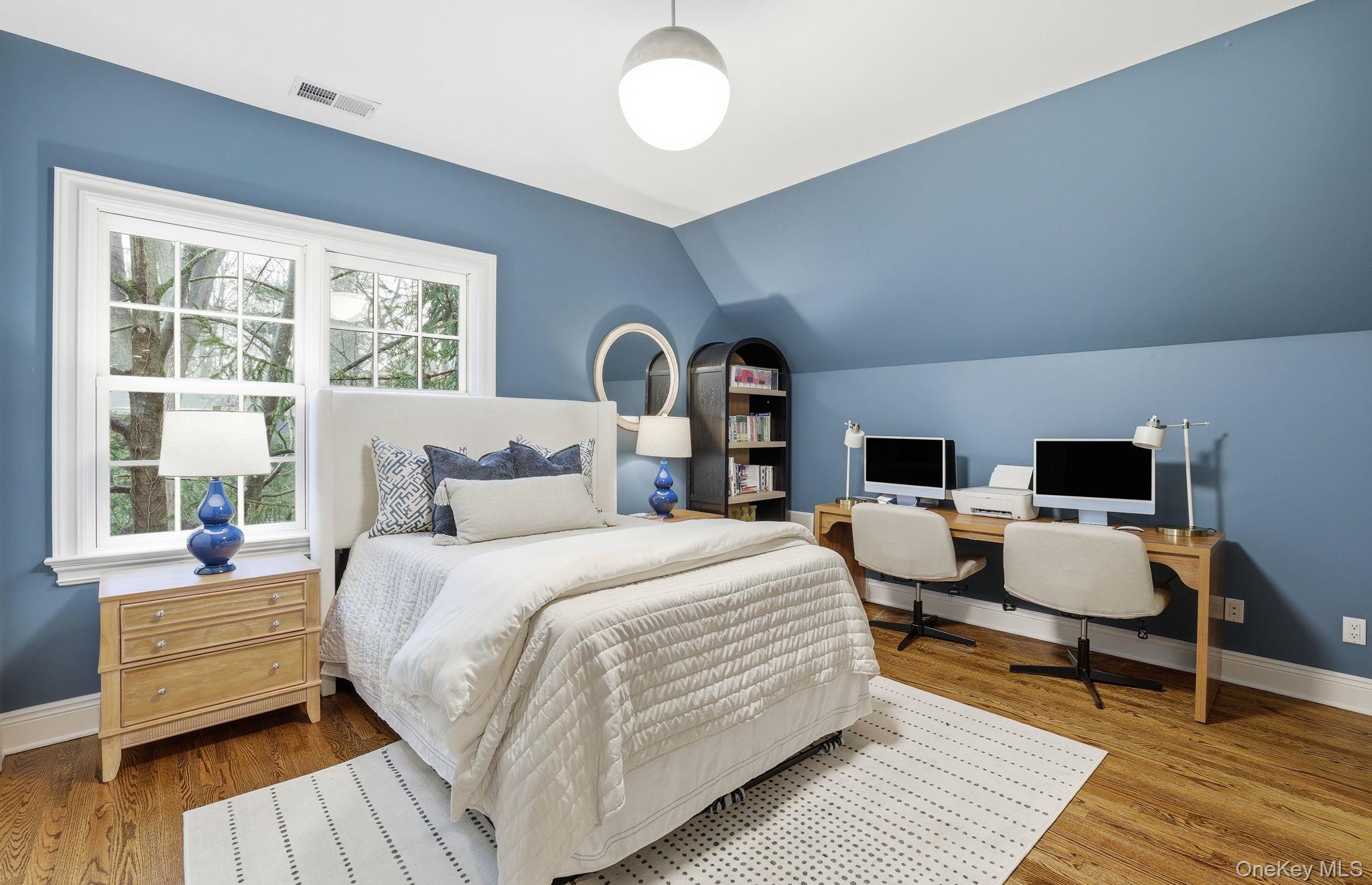 15 Davis Avenue Rye, NY 10580 - Photo 23 of 33